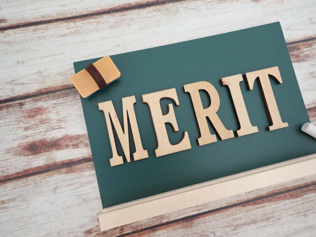 歯のクリーニングを受けるメリットを説明するイメージ