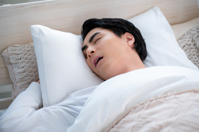 睡眠時無呼吸症候群の男性