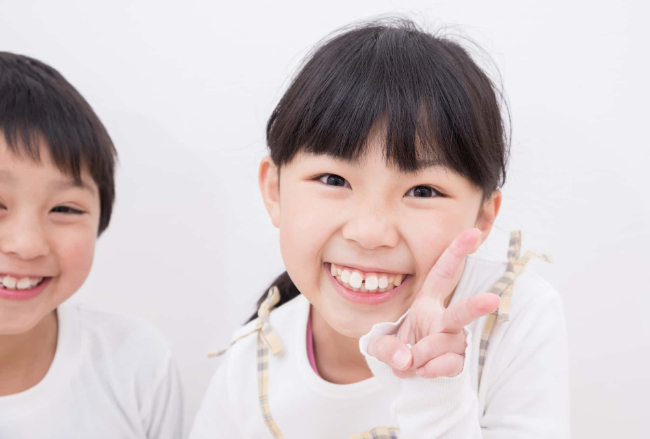 出っ歯の子ども