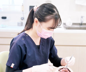 歯科医師 吉田